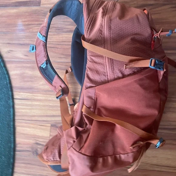 Gregory Orange Hiking Backpack with Compression Straps - Picture 5 of 13